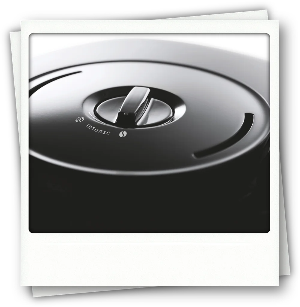 Polaroid with close up view of filter coffee machine Aromaselector