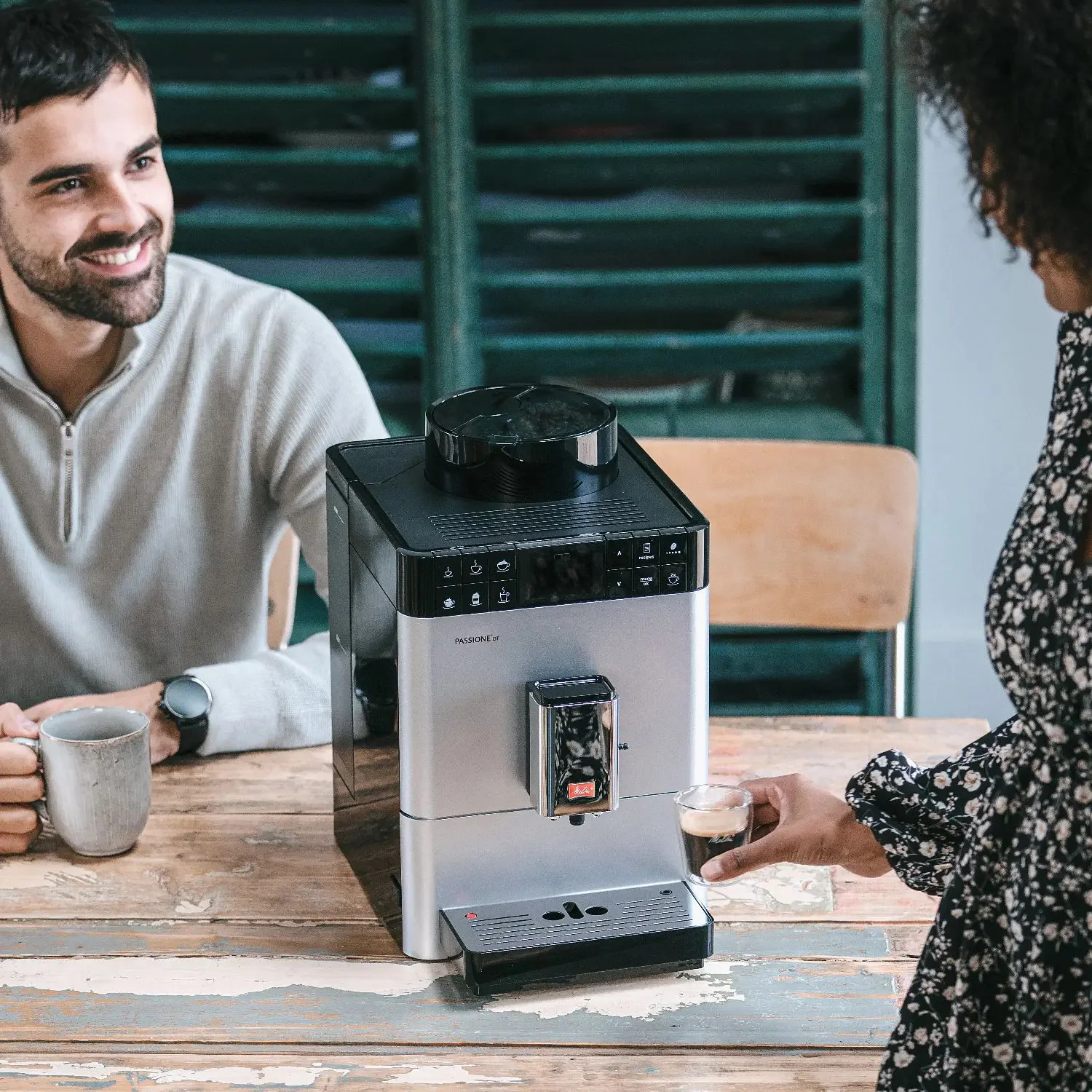 Image du produit de la machine à café entièrement automatique Passione® OT, argent - 4