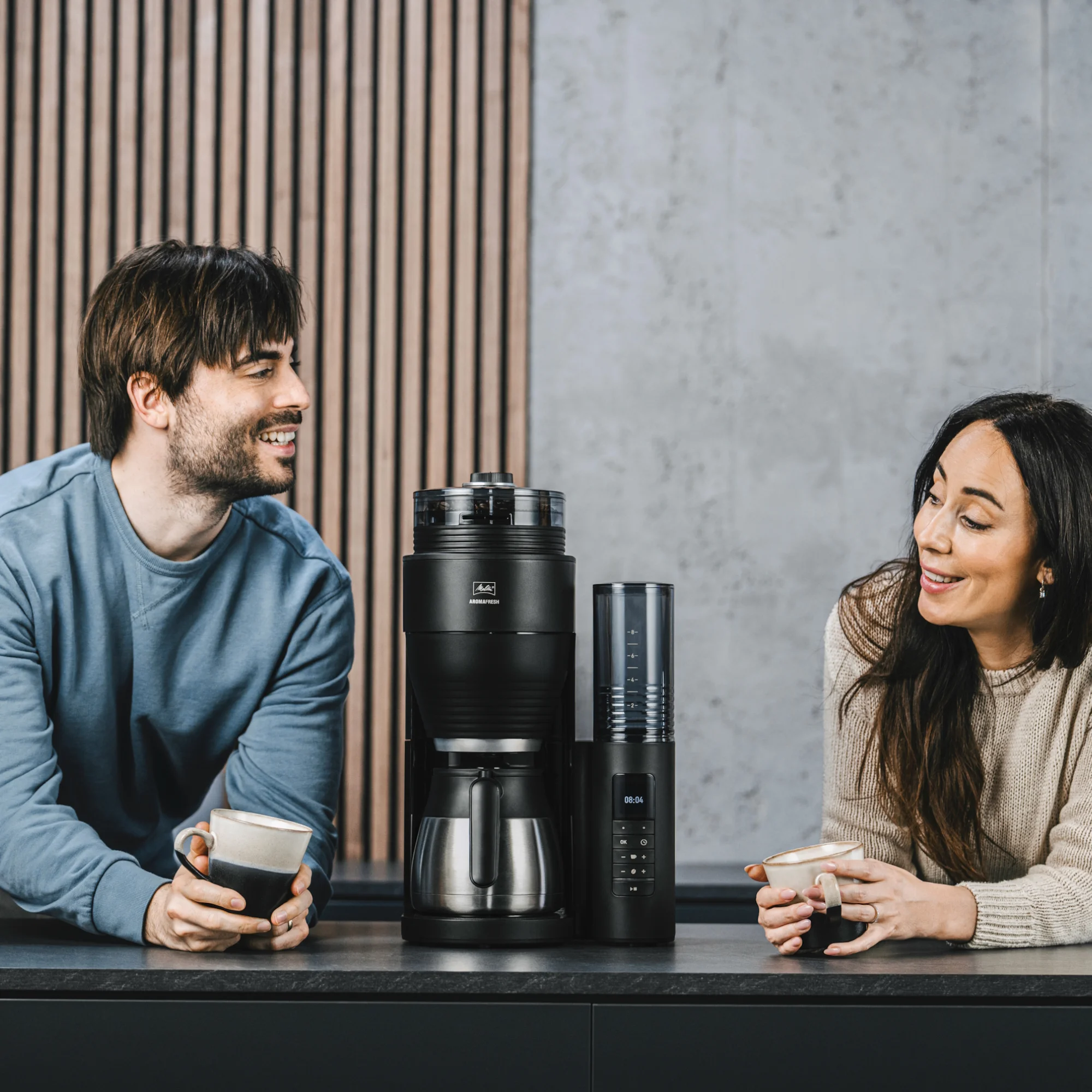 Produktbild von AromaFresh Therm Pro X Filterkaffeemaschine mit Mahlwerk, Schwarz-Silber - 6