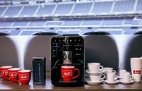 Melitta Kaffeevollautomat mit Melitta Geschirr