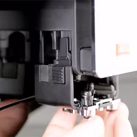 Image du produit de la machine à café entièrement automatique Barista T Smart®, acier inoxydable - 13