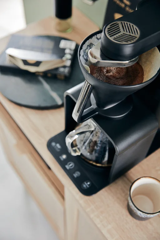 Melitta Pour Over förbereder kaffe