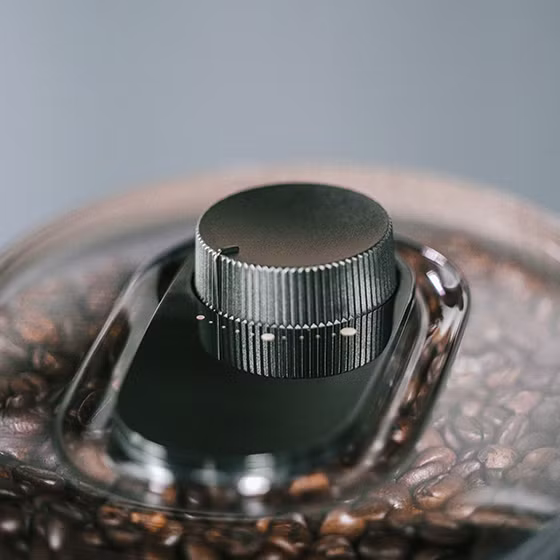 Productafbeelding van AromaFresh filterkoffiezetapparaat met molen, zwart - 2