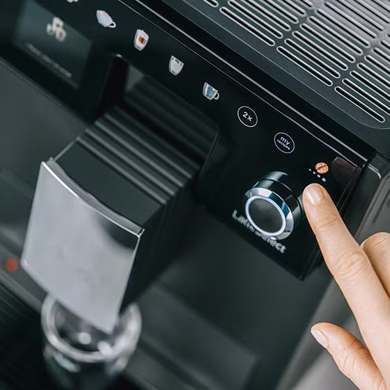 Produktbild von LatteSelect Kaffeevollautomat, Mattschwarz - 8